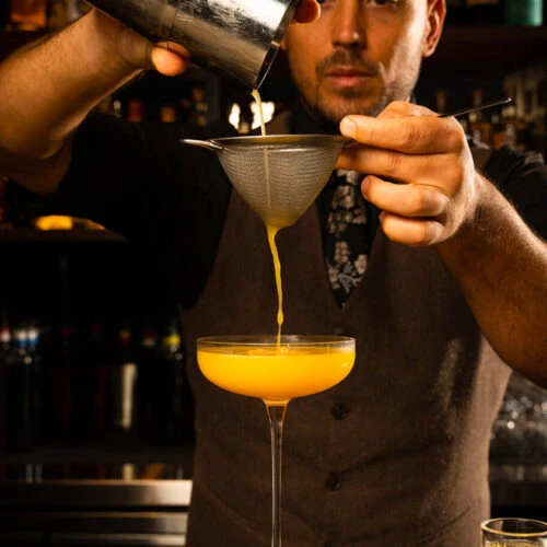 Strainer S/S 100mm Fine Mesh 2 Strainer S/S 100mm Fine Mesh - Image 2